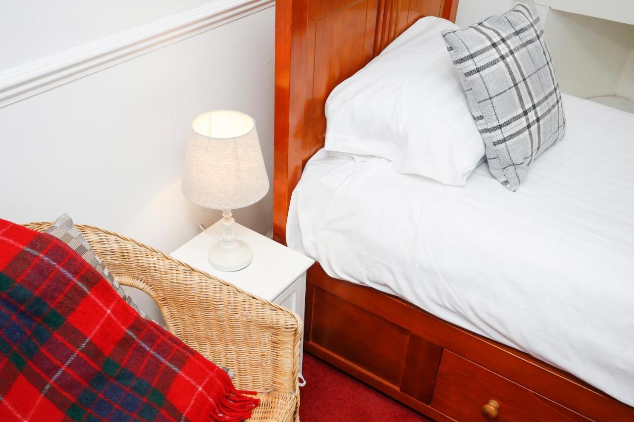 Emmaus Guest House エディンバラ エクステリア 写真